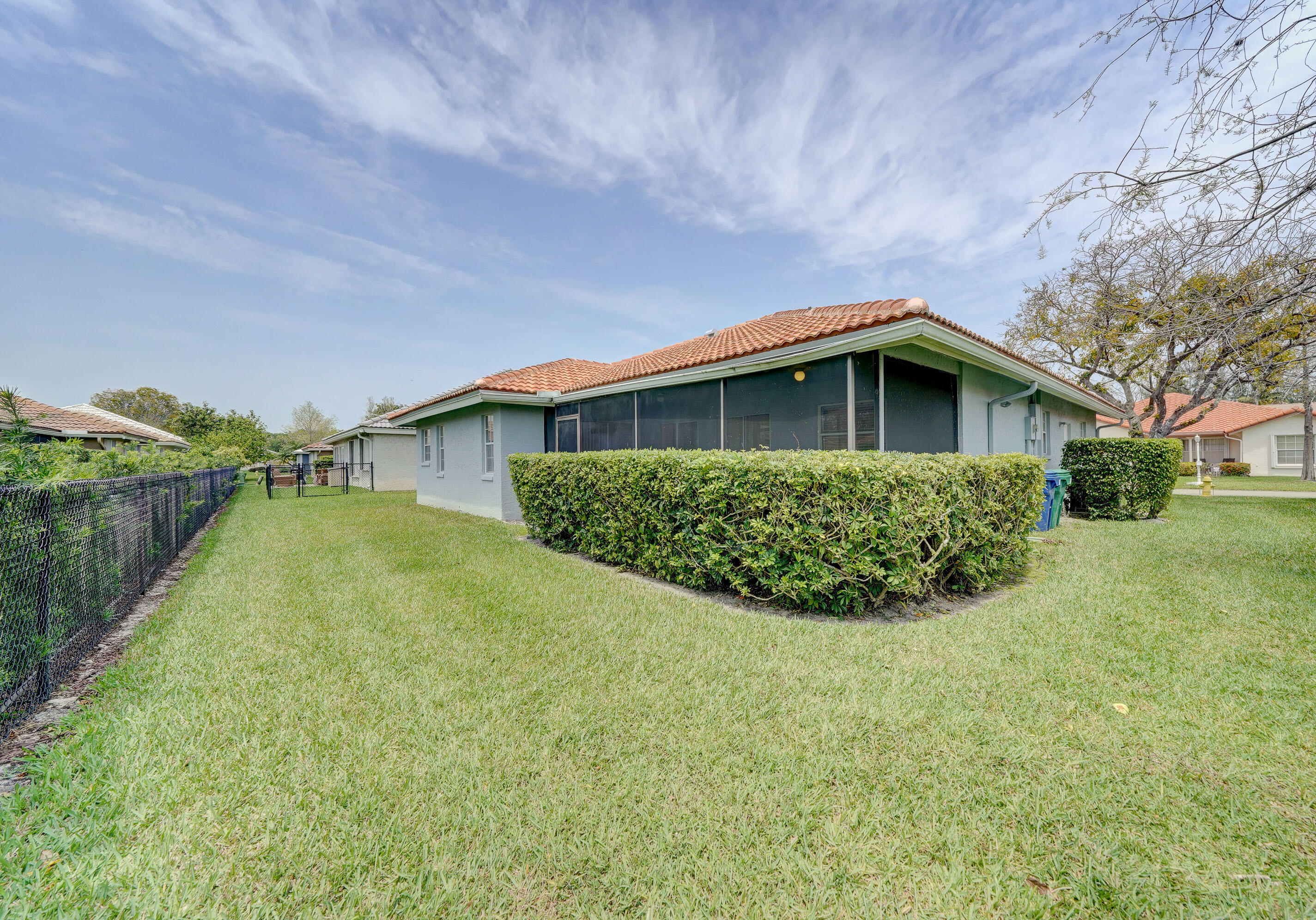 SPRINGS HAMLET VILLAS - Residential