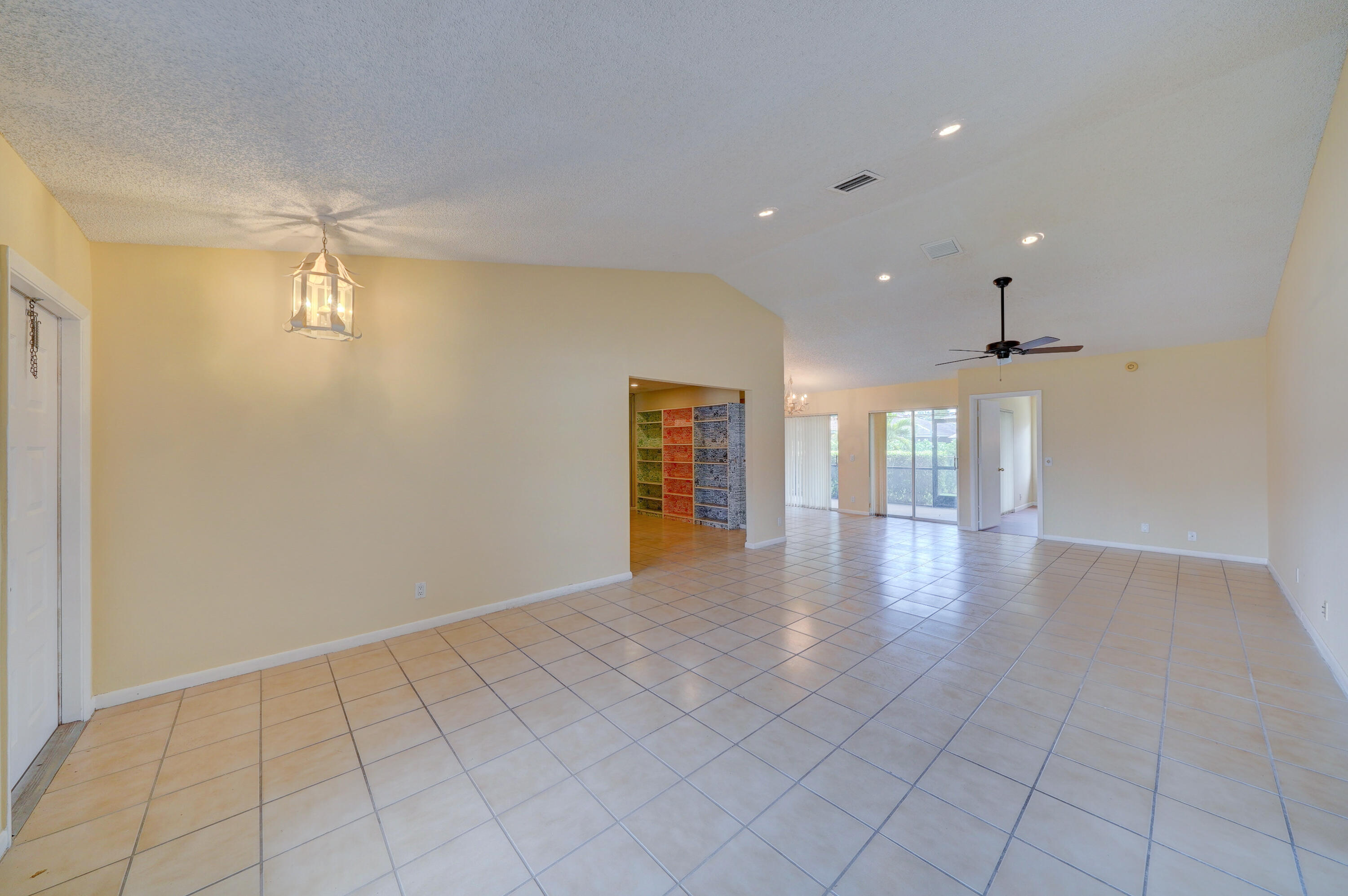 SPRINGS HAMLET VILLAS - Residential