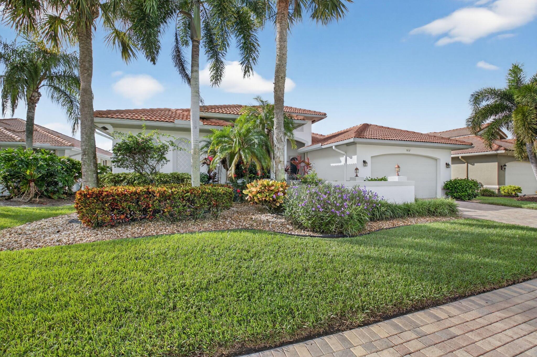 9237 Isles Cay Drive