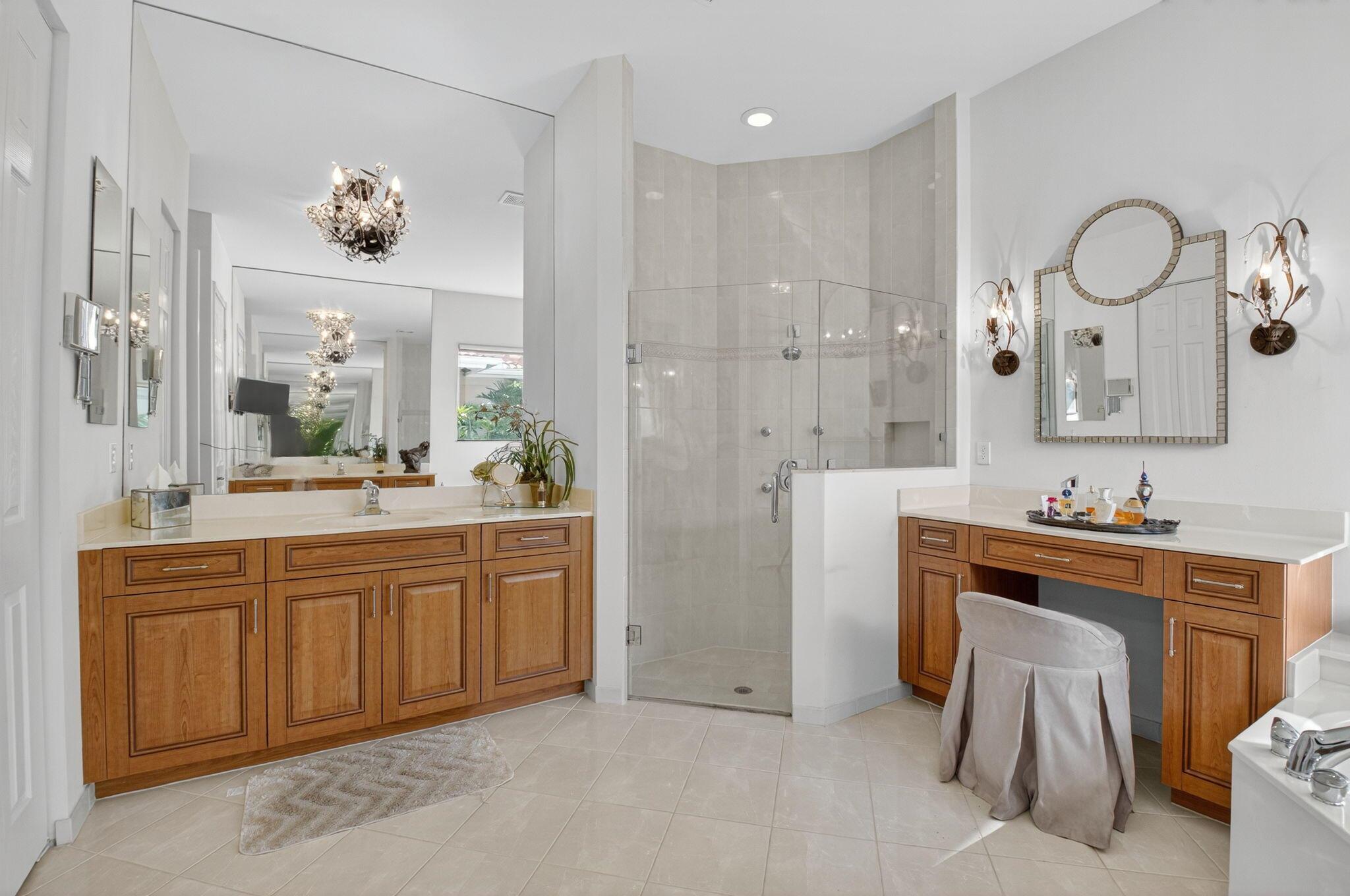 FOUR SEASONS/TIVOLI ISLES - Residential
