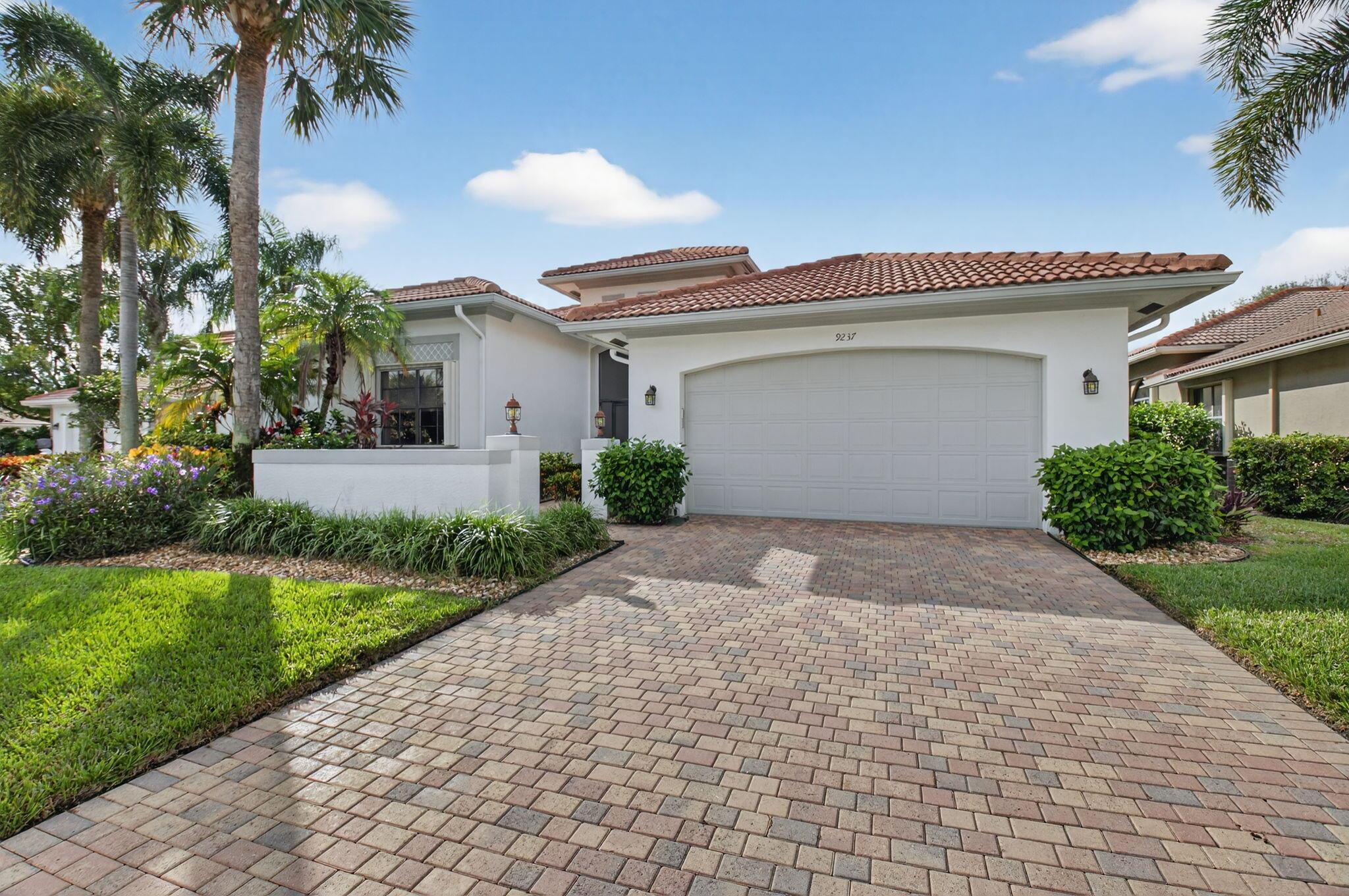 9237 Isles Cay Drive