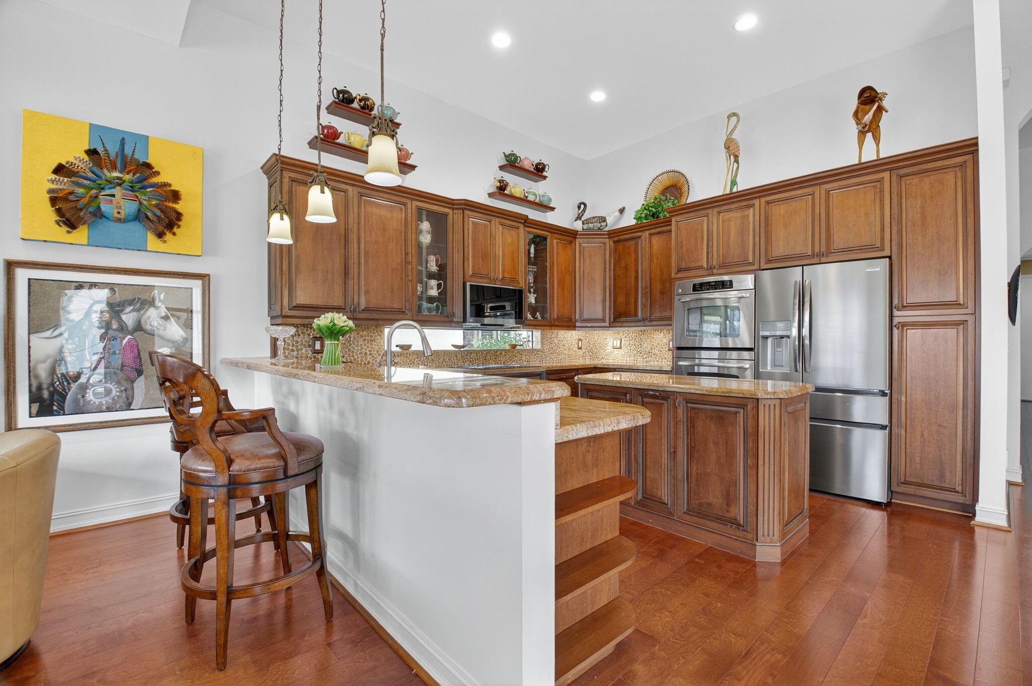 FOUR SEASONS/TIVOLI ISLES - Residential