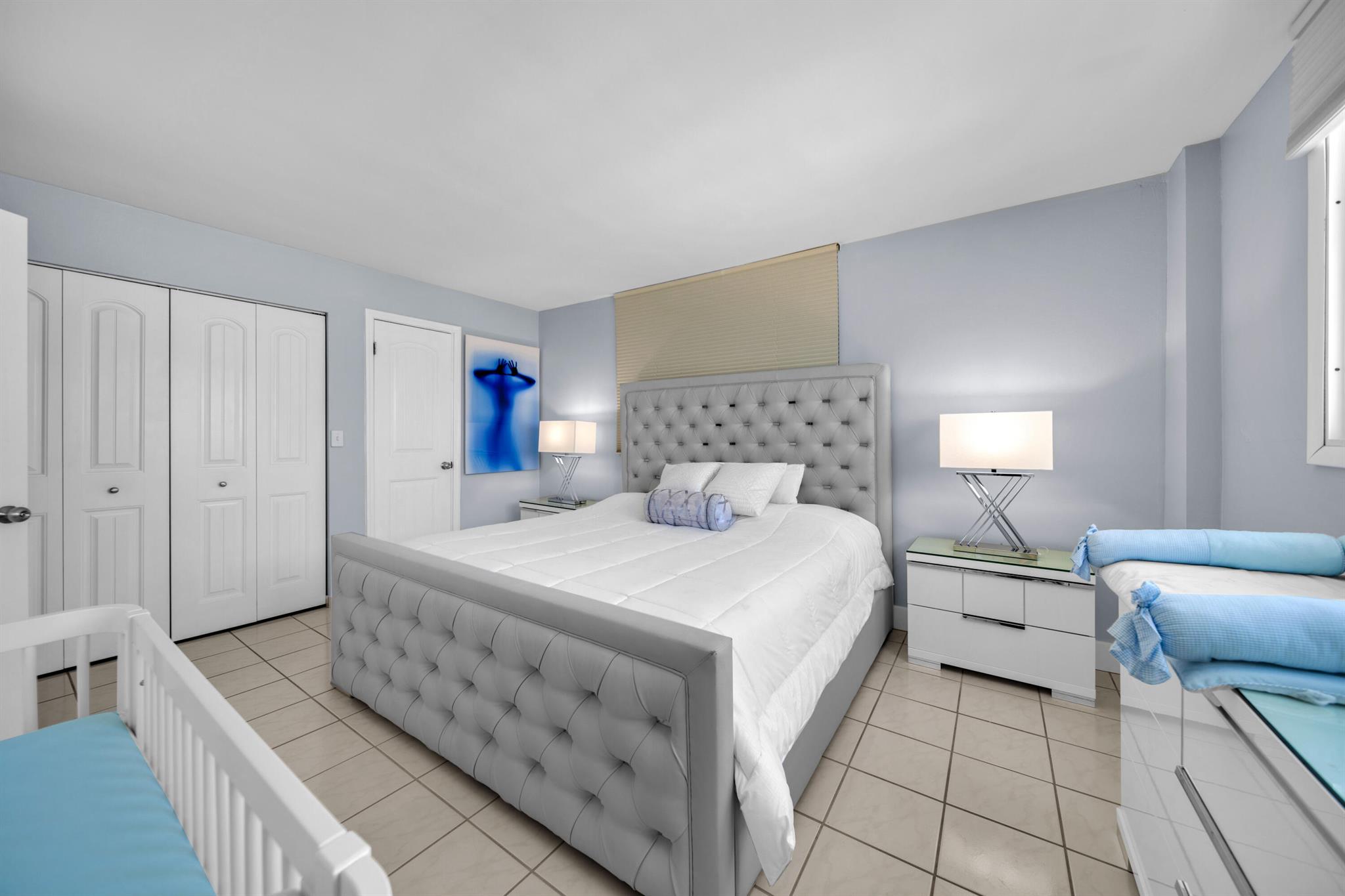 STANTON HOUSE CONDO - Residential