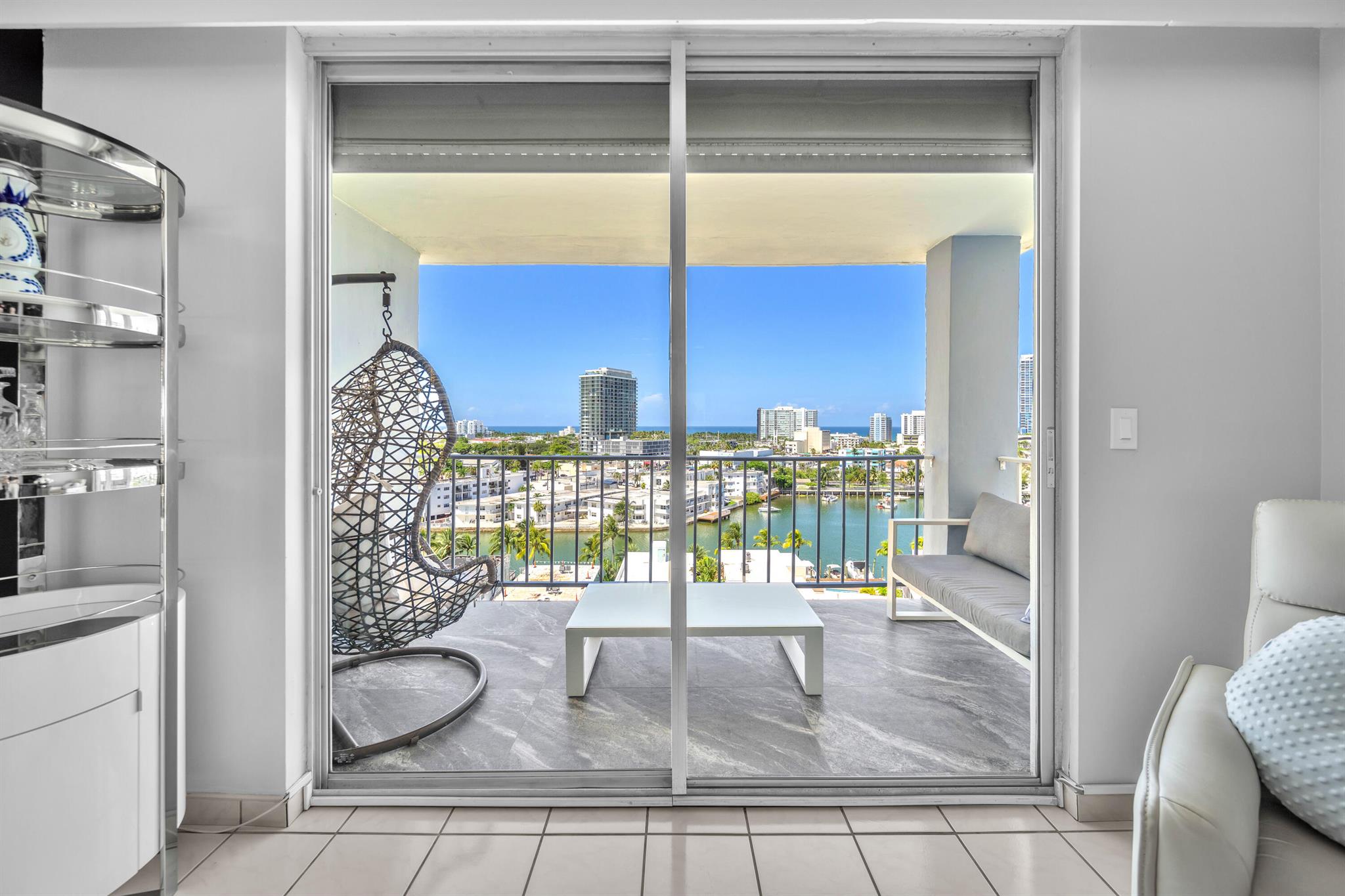 STANTON HOUSE CONDO - Residential