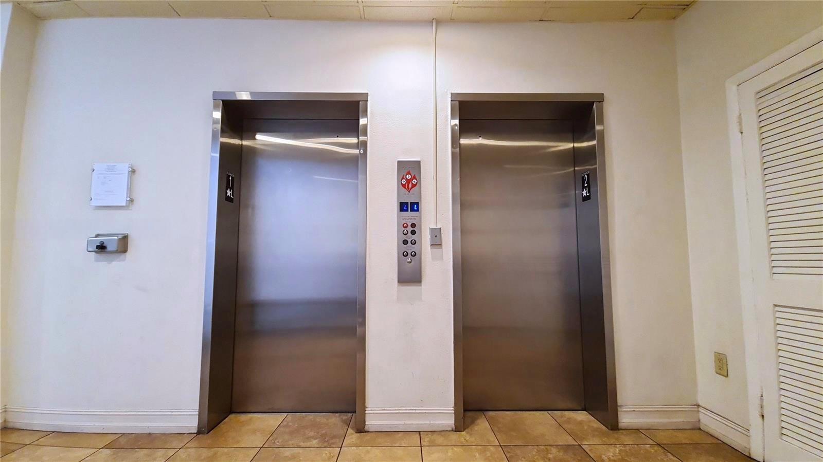 STANTON HOUSE CONDO - Residential