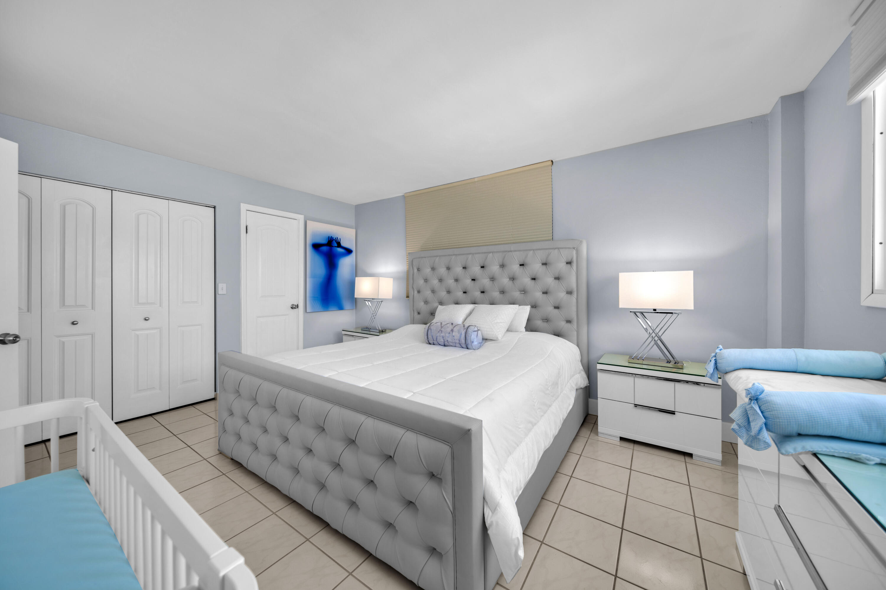 STANTON HOUSE CONDO - Residential