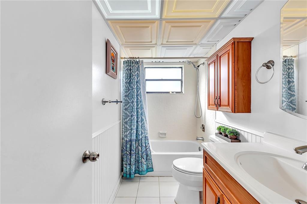 CONCORD VILLAGE 6 CONDO - Residential