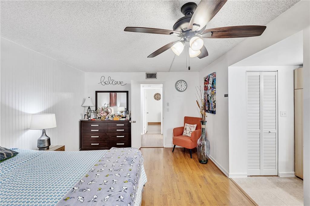 CONCORD VILLAGE 6 CONDO - Residential