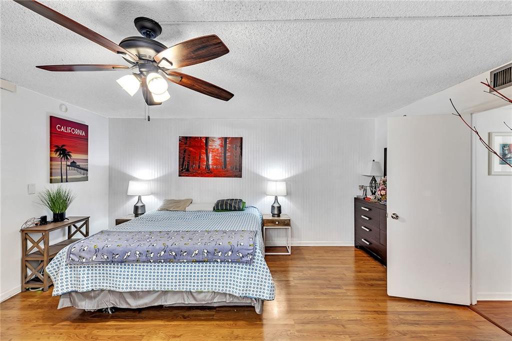 CONCORD VILLAGE 6 CONDO - Residential