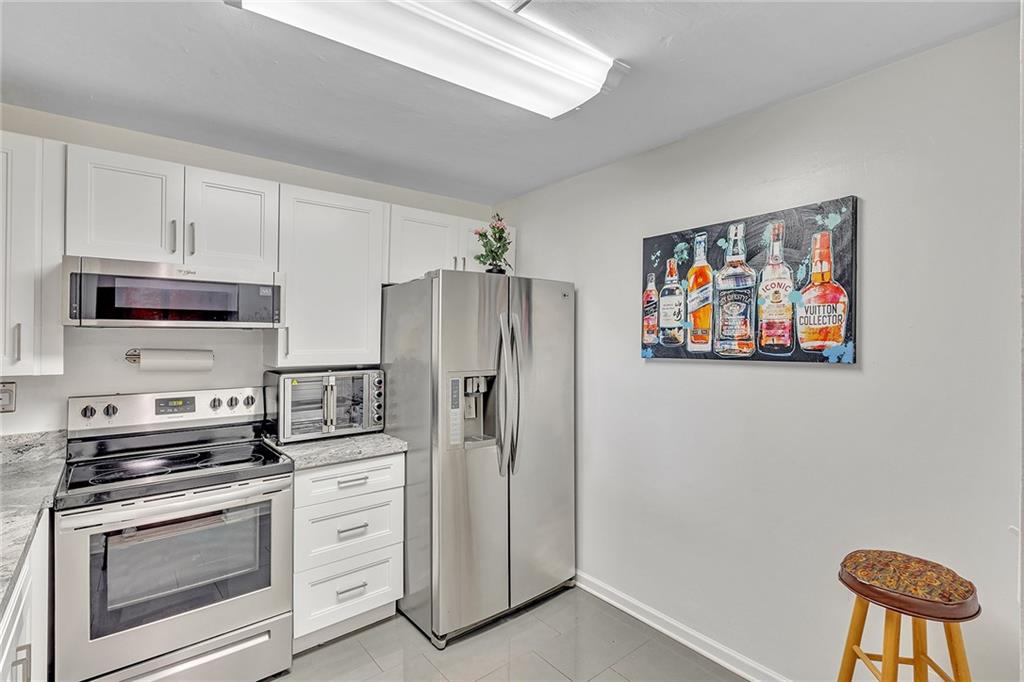 CONCORD VILLAGE 6 CONDO - Residential