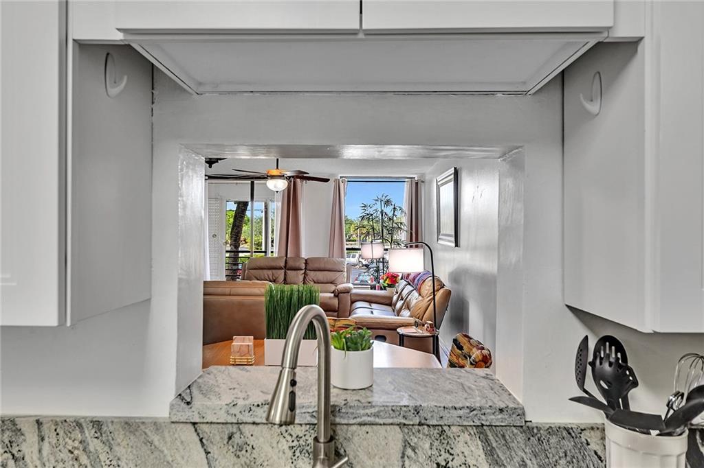 CONCORD VILLAGE 6 CONDO - Residential