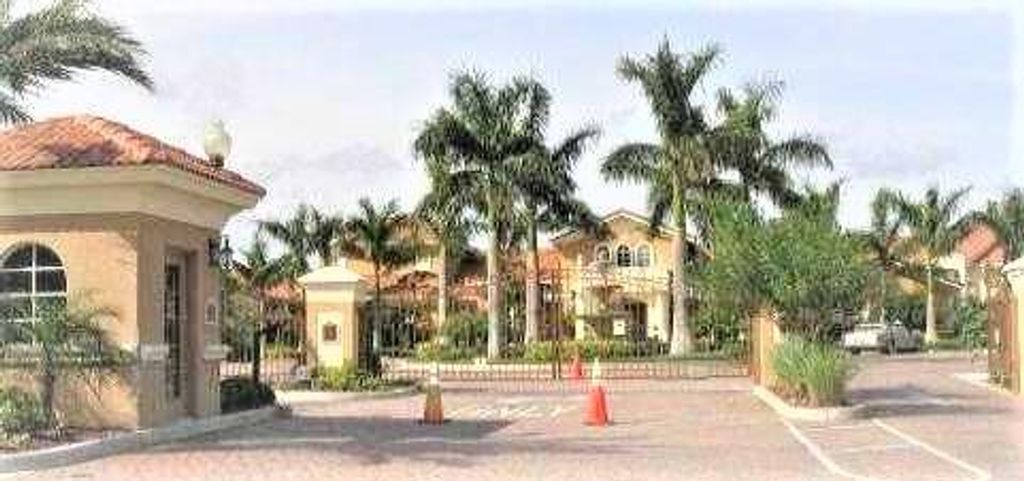 Photo of 213 Villa Circle #213, Boynton Beach, FL 33435 (MLS # R11118014)