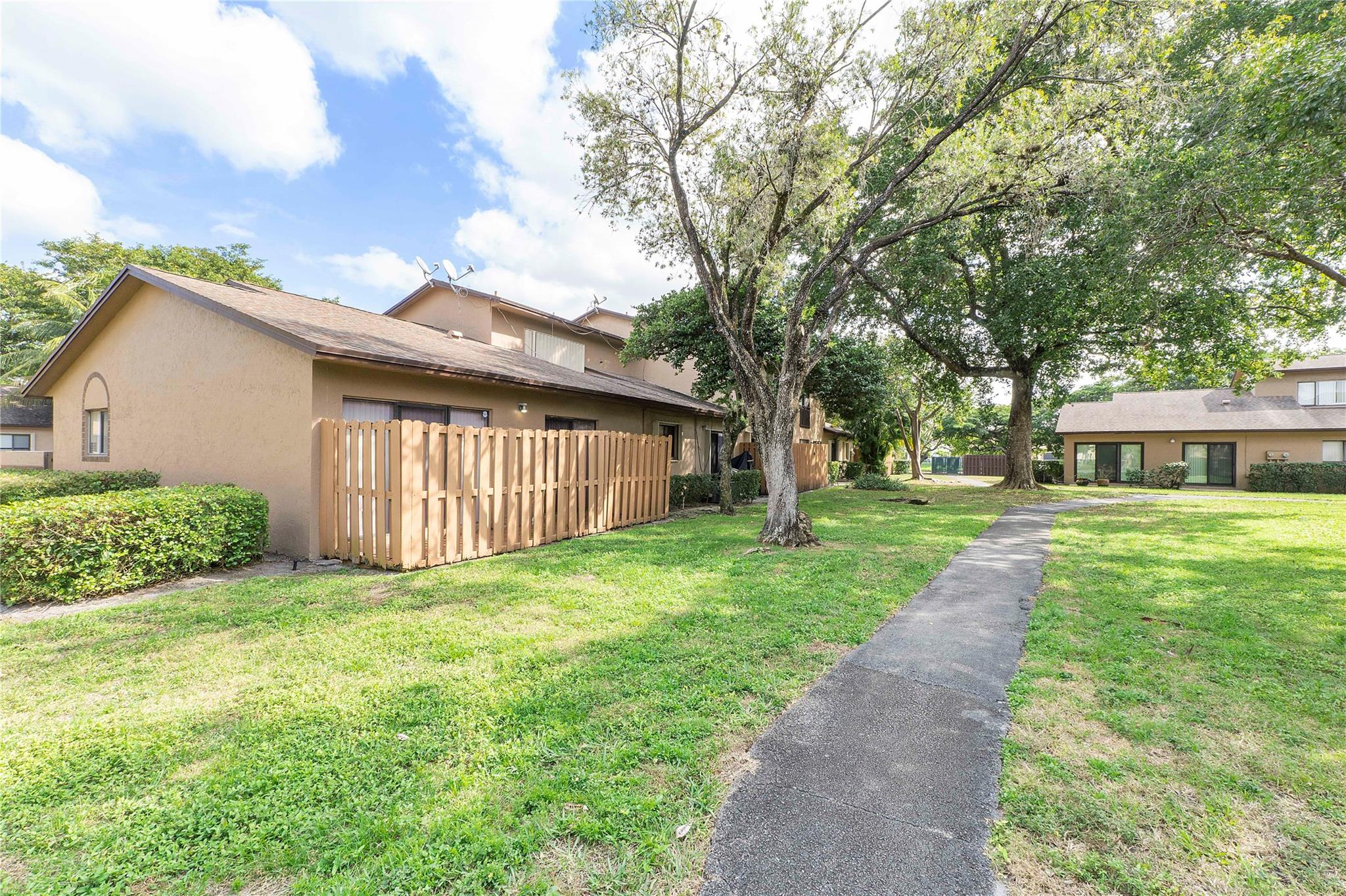 Centura Park - Residential