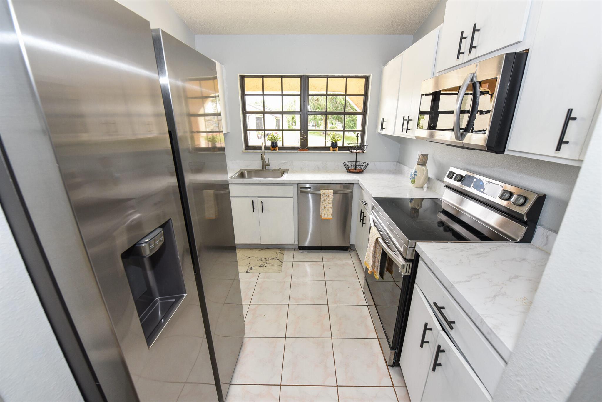 PORT ST LUCIE SECTION 53 - Residential Lease
