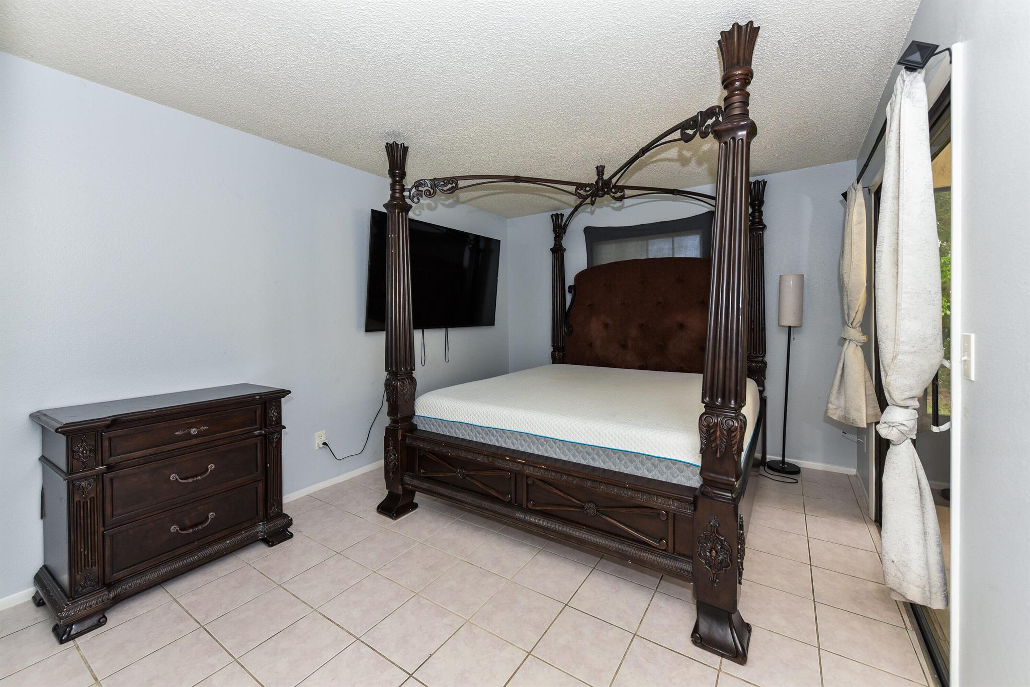 PORT ST LUCIE SECTION 53 - Residential Lease