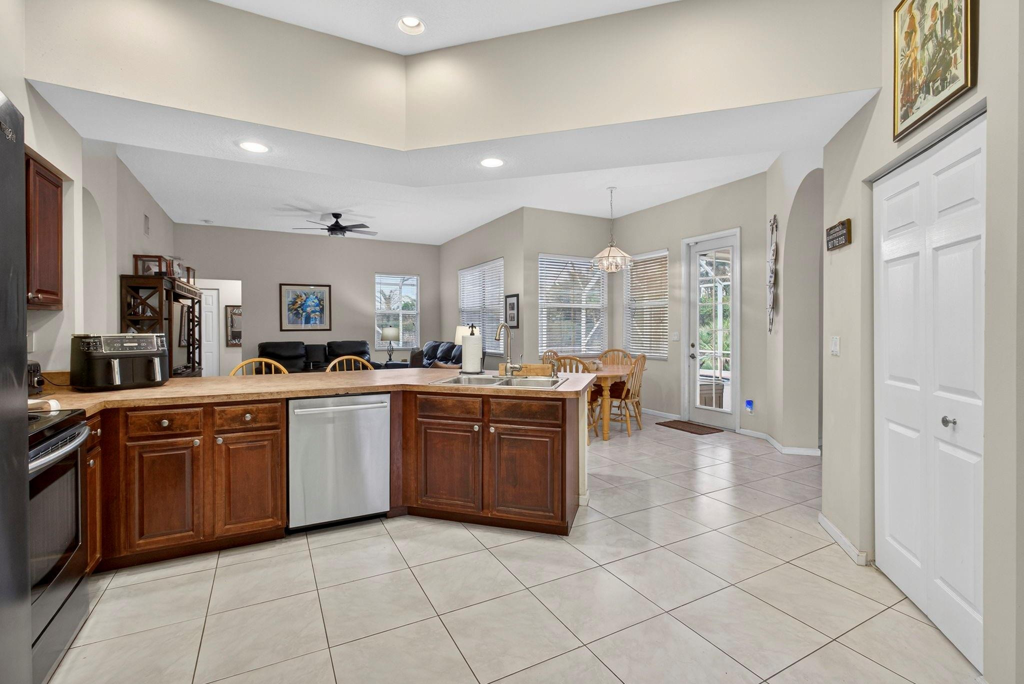 Acreage & Unrec - Residential