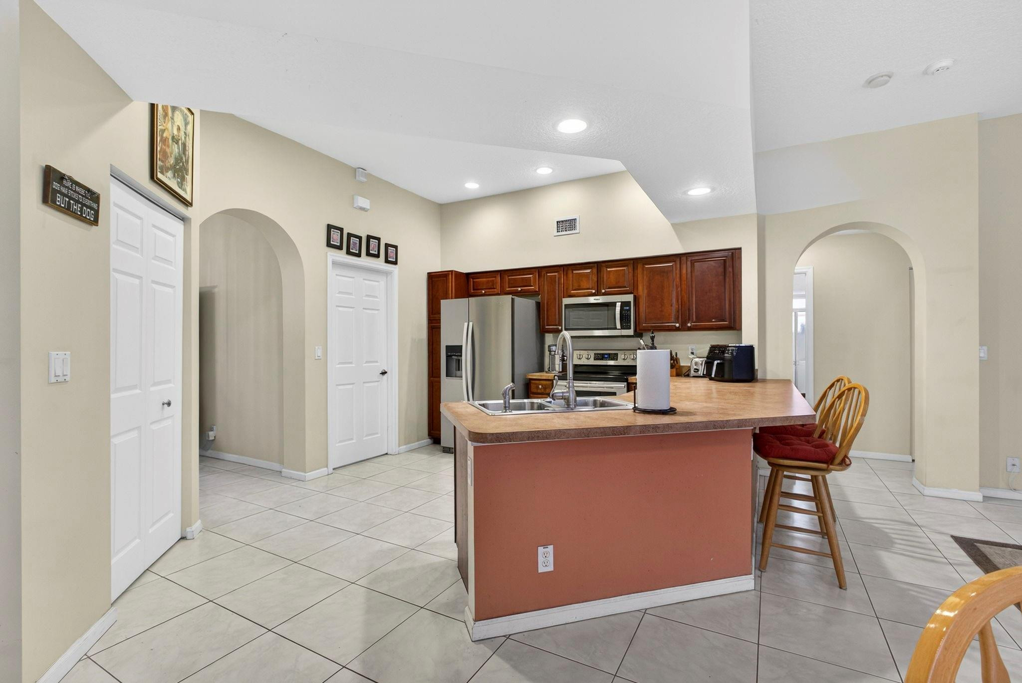 Acreage & Unrec - Residential