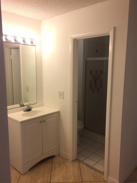 Woodglen Condo - Residential Lease