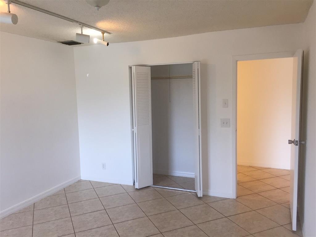 Woodglen Condo - Residential Lease