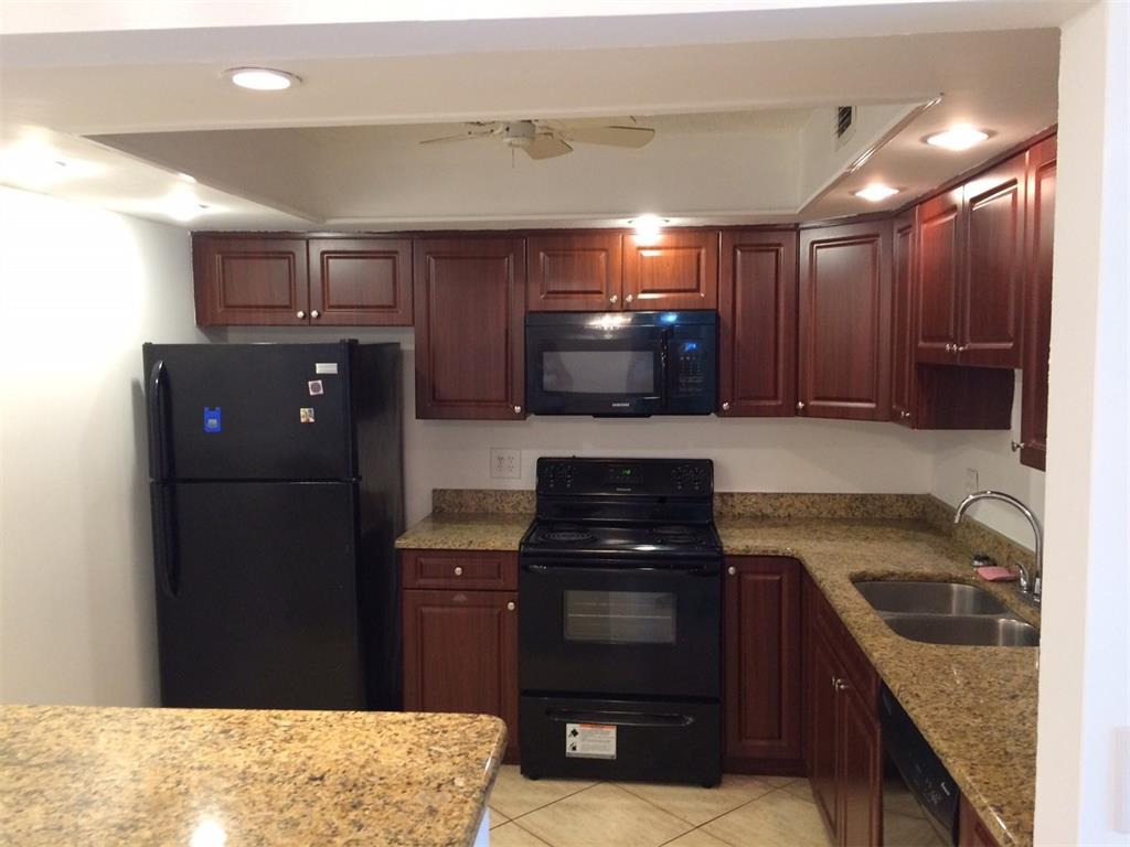 Woodglen Condo - Residential Lease