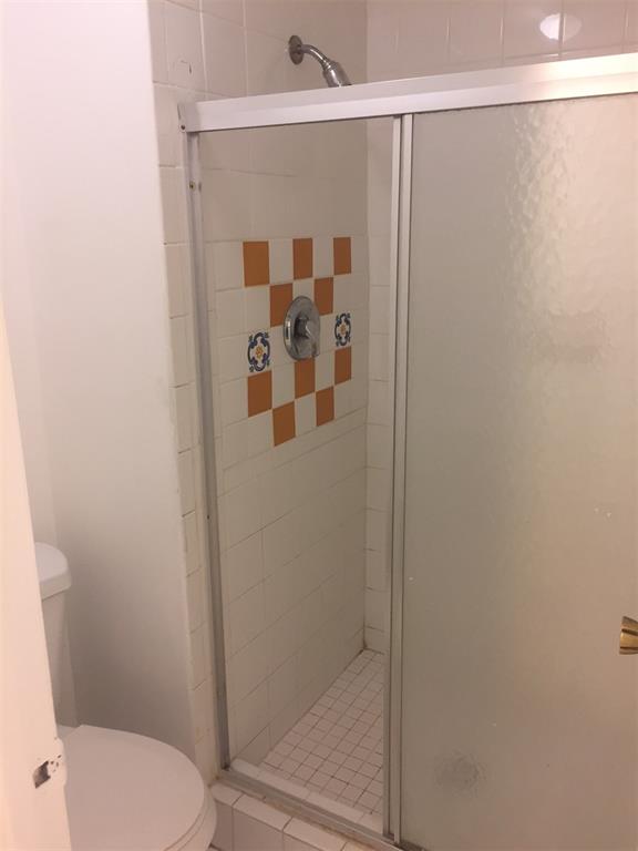 Woodglen Condo - Residential Lease