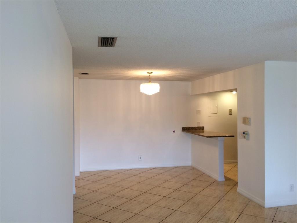 Woodglen Condo - Residential Lease