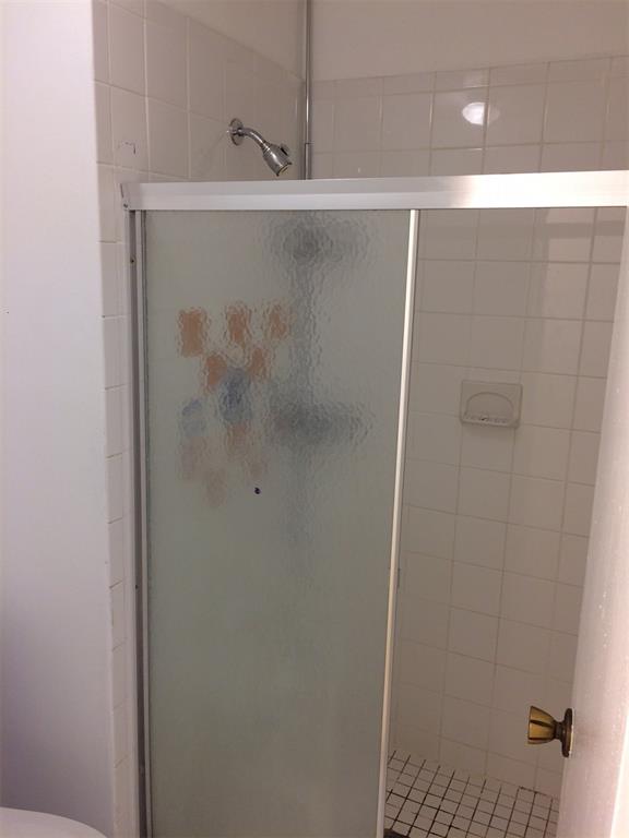 Woodglen Condo - Residential Lease