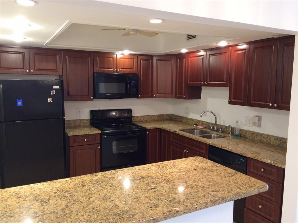 Woodglen Condo - Residential Lease