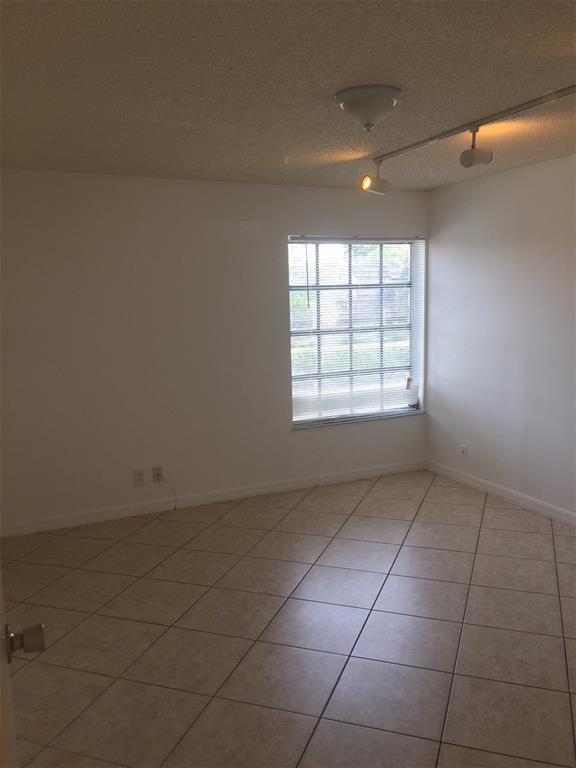 Woodglen Condo - Residential Lease