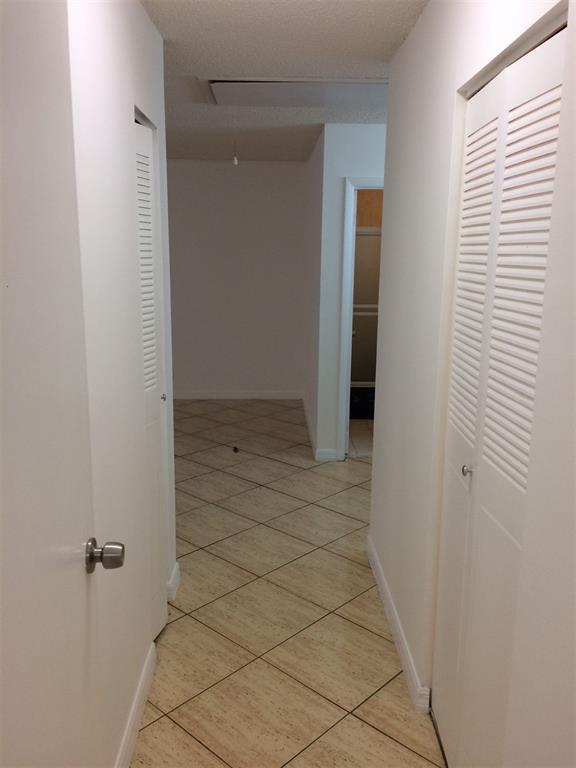 Woodglen Condo - Residential Lease