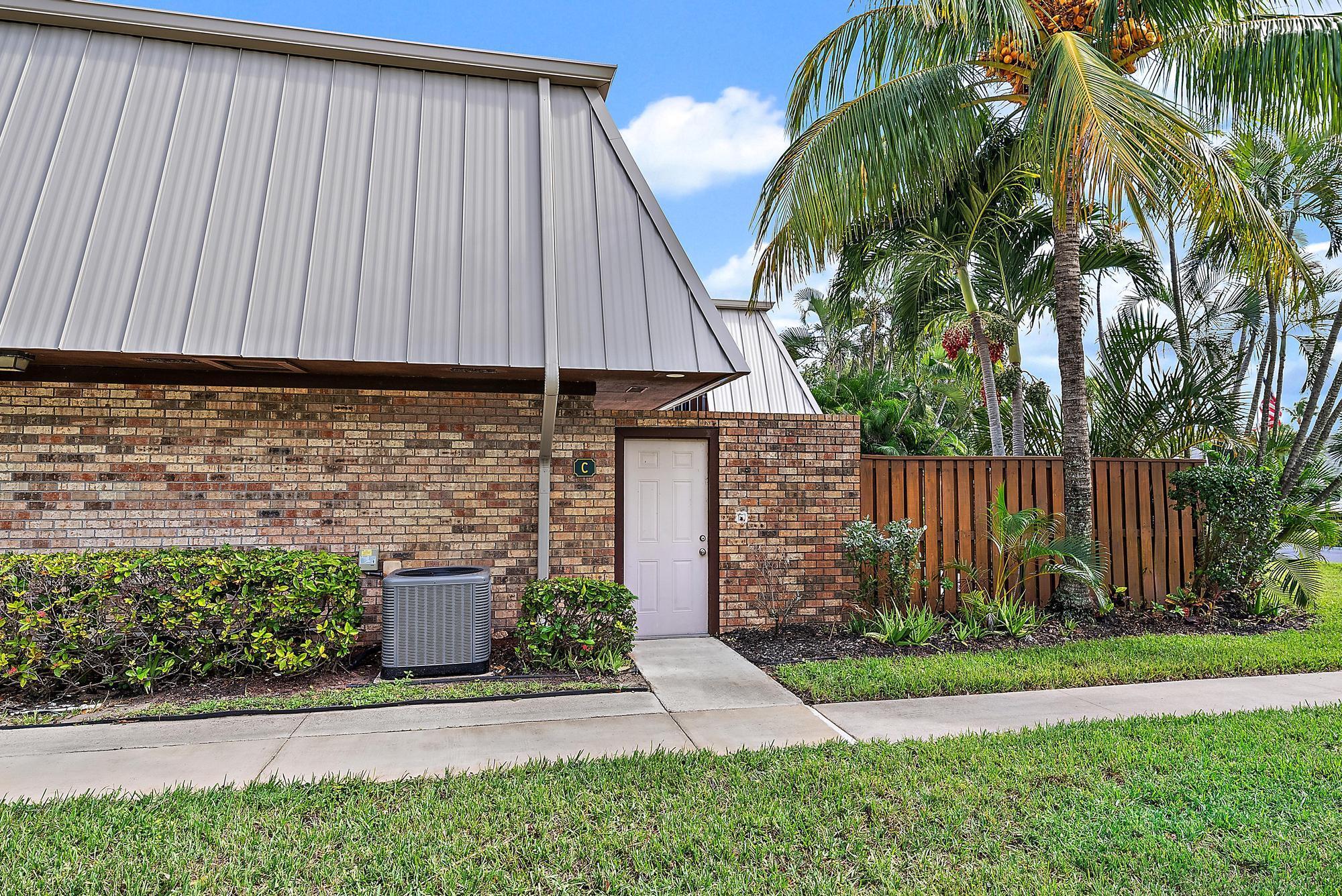 JUPITER I PHASE 3 - Residential Lease