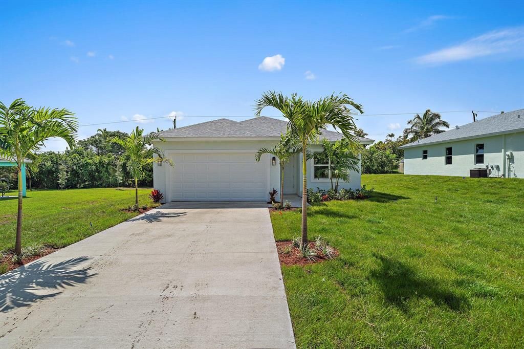 Photo of 7786 SE Hilltop Terrace, Hobe Sound, FL 33455 (MLS # R10743113)