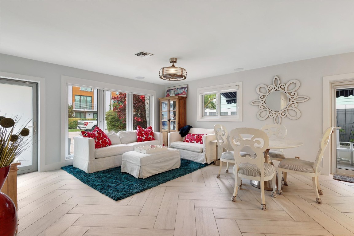 Stranahans Sub 3-115 D 2- - Residential