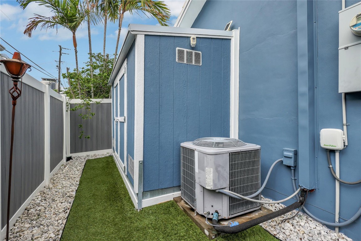 Stranahans Sub 3-115 D 2- - Residential