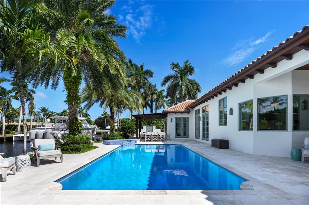 Lucille Island 37-19 B - Residential