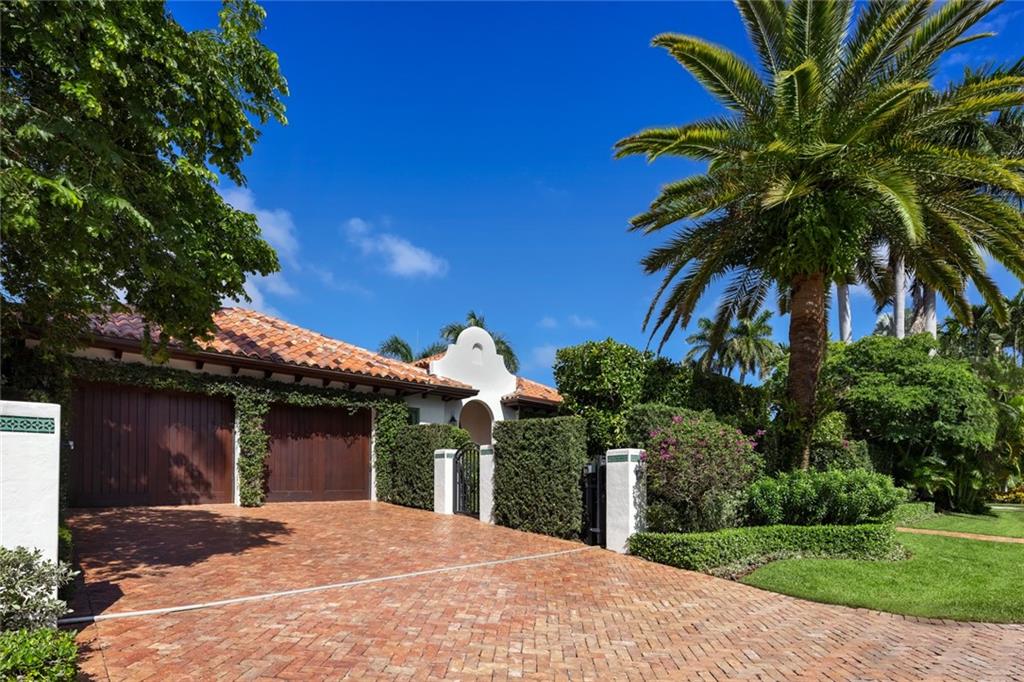 Lucille Island 37-19 B - Residential