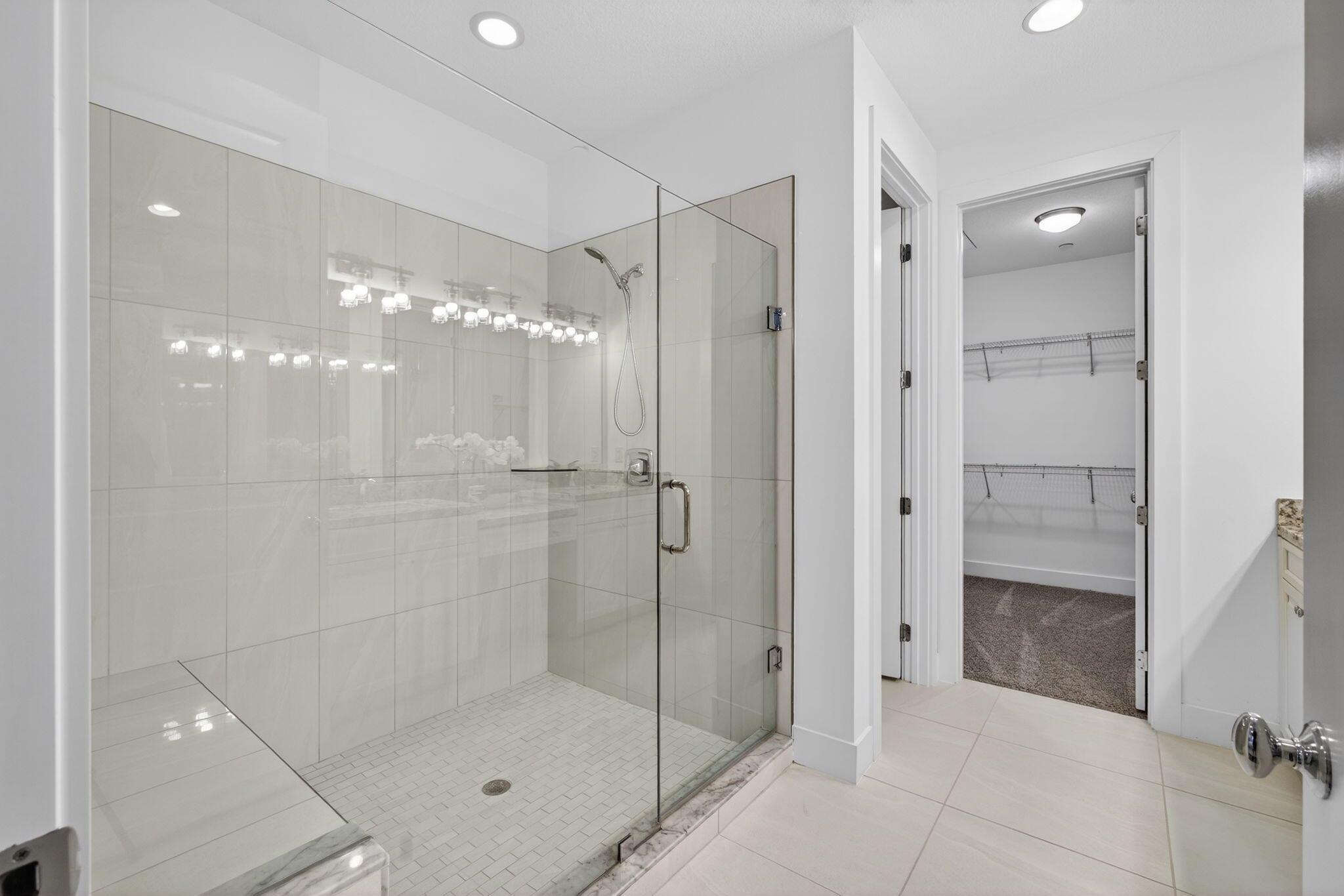 ALTON NEIGHBORHOOD - Residential