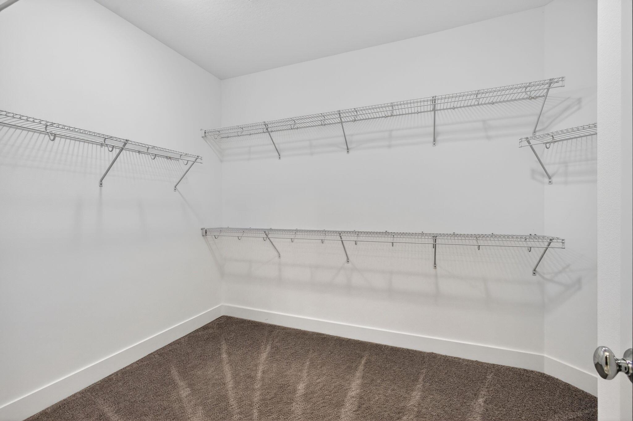 ALTON NEIGHBORHOOD - Residential