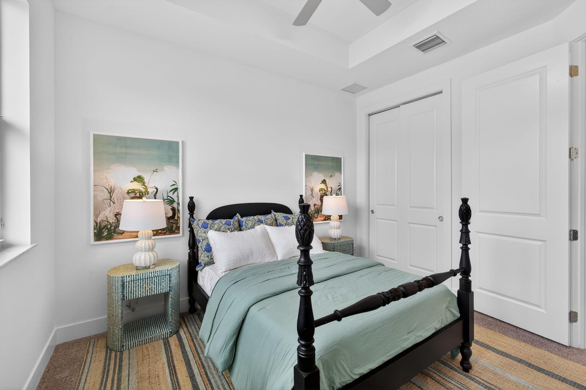 ALTON NEIGHBORHOOD - Residential