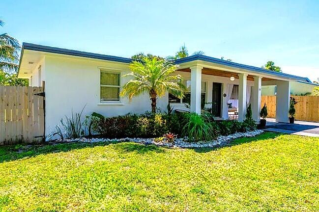 246 NE 14th Street