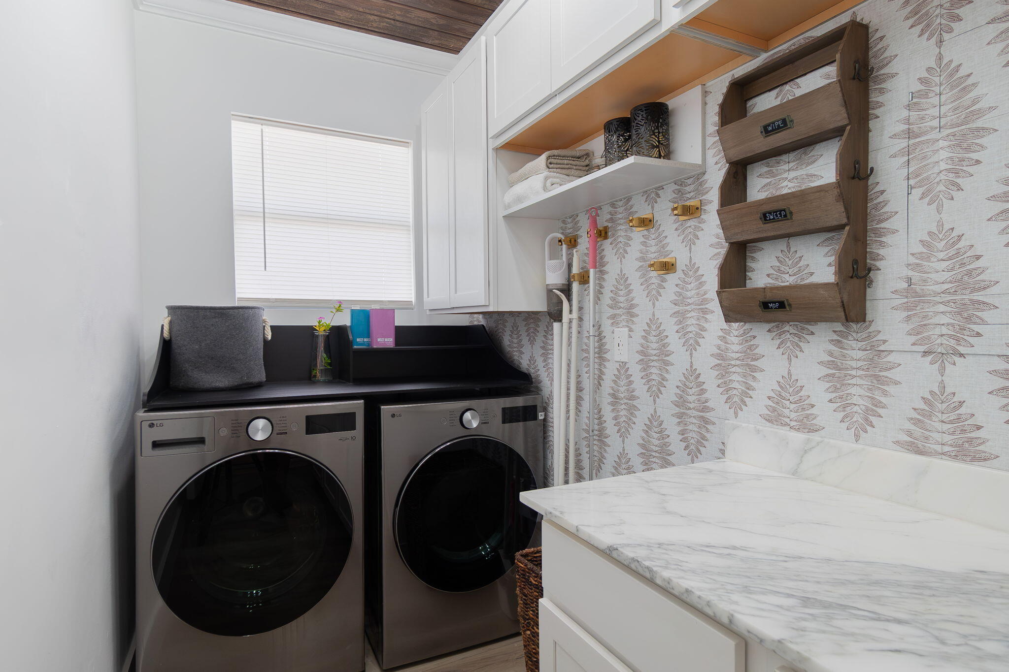 PLUMOSA PARK SEC A, B AND D - Residential