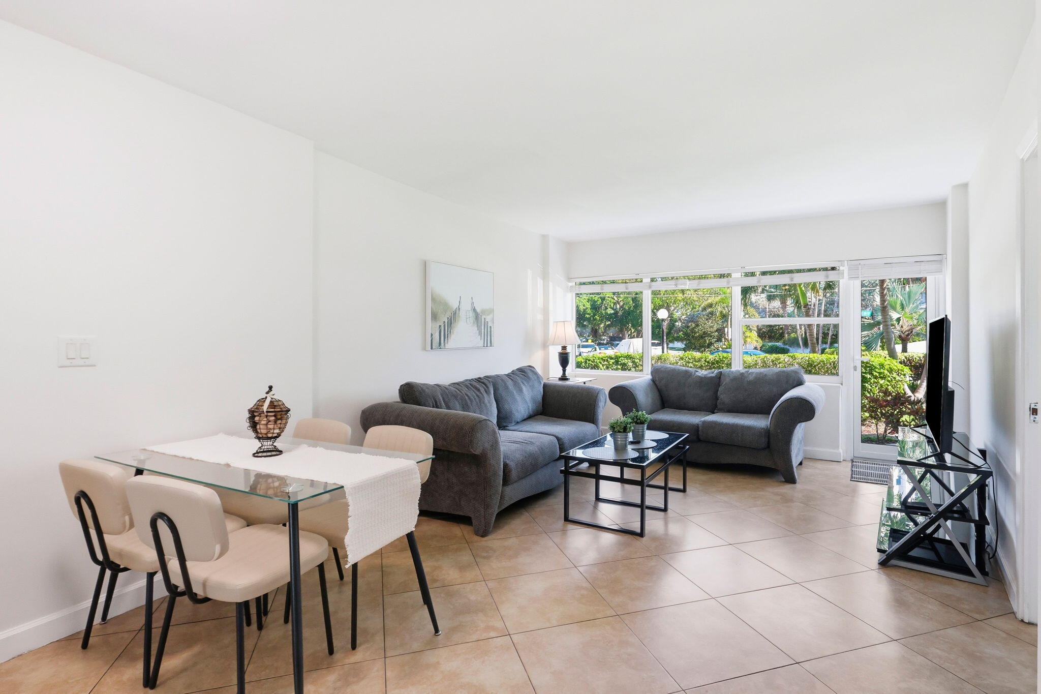 3250 NE 28TH Street 104