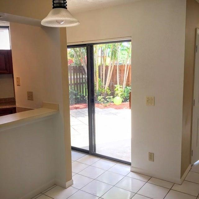 BOCA RIO NORTH - Residential Lease