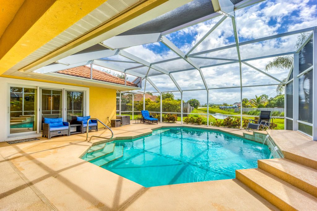 Photo of 2620 SW Altamira Avenue, Port Saint Lucie, FL 34987 (MLS # R11130048)