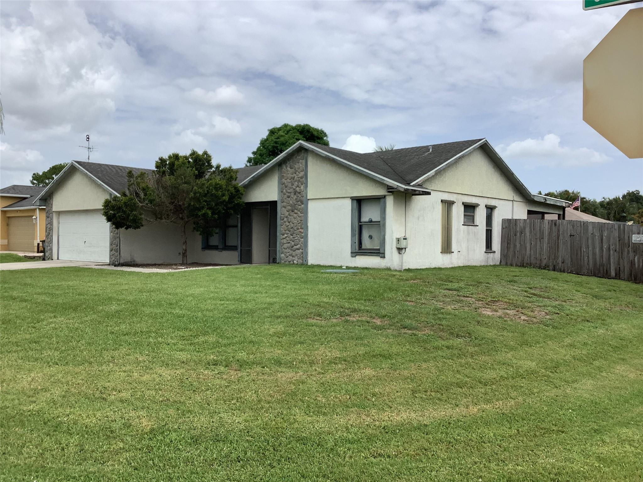 Handyman Special - Great Potential – Prime Location. Sold 'As-Is'
Motivated Seller
This 3-bedroom, 2-bath home is a true diamond in the rough, perfect for someone ready to add their personal touch. Located on a spacious corner lot in a desirable family-friendly neighborhood, this property offers strong bones and endless potential
Inside, you'll find a split floor plan with vaulted ceilings, creating an open & airy feel. The master bedroom is thoughtfully separated from the other two bedrooms for privacy. The spacious family room features sliding glass doors that open to a beautiful, fenced-in pool area.
The kitchen has stainless steel appliances and a stainless sink, & the adjoining dining room overlooks a peaceful garden setting. There is a separate laundry room and 2 car garage.