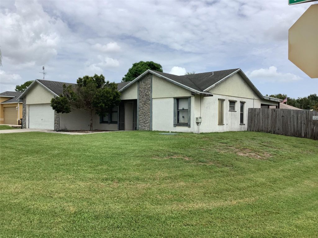 Photo of 449 SW Aster Road, Port Saint Lucie, FL 34953 (MLS # F10512705)