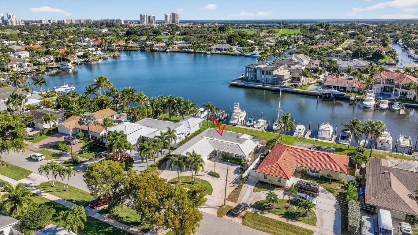 NORTH PALM BEACH VILLAGE OF 6 - Residential