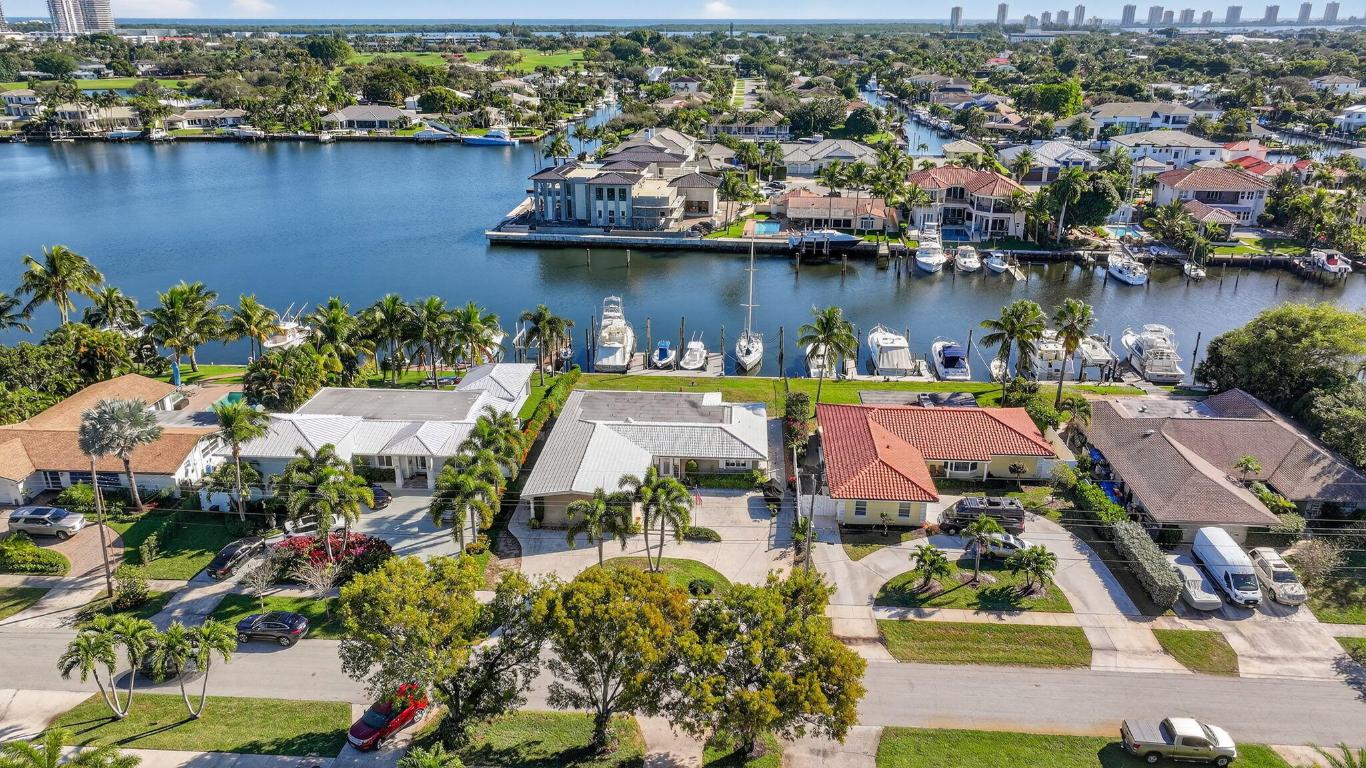 NORTH PALM BEACH VILLAGE OF 6 - Residential