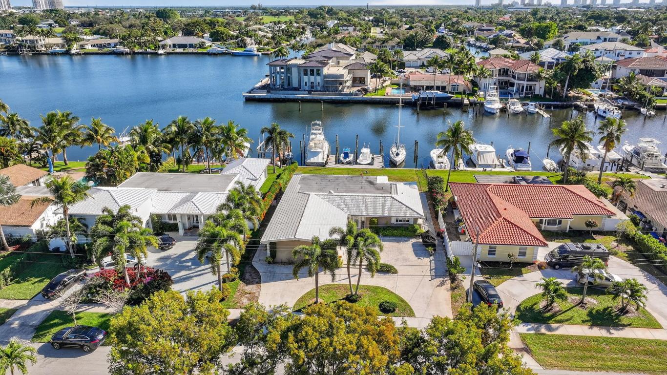 NORTH PALM BEACH VILLAGE OF 6 - Residential