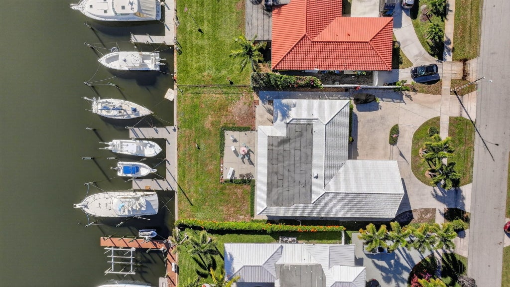 Photo of 752 Lagoon Drive, North Palm Beach, FL 33408 (MLS # R11155740)